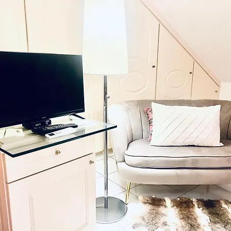 Casazzurra Apartment *